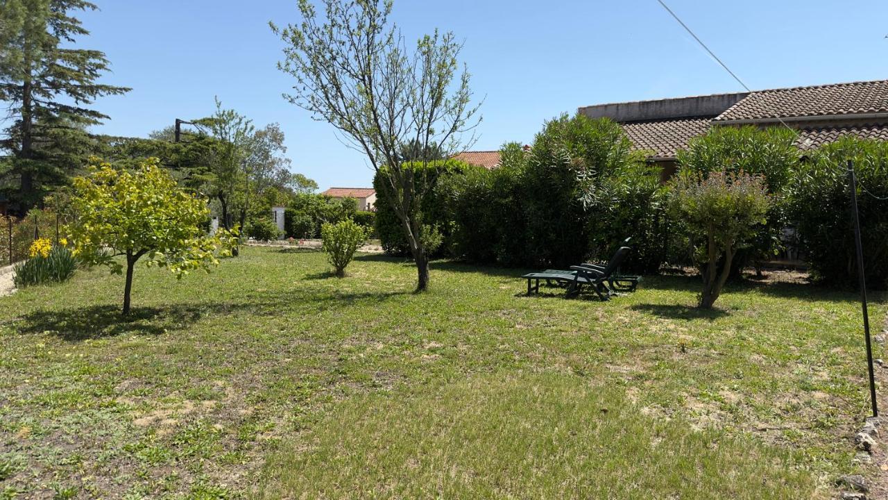 Villa Entiere Au Calme Dans Village Provencal ペメナード エクステリア 写真